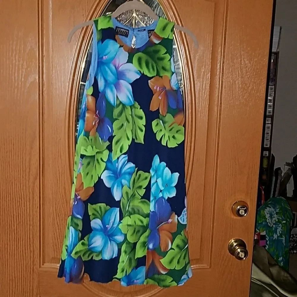 Liz Claiborne Petite Dress floral Sz. 6P EUC